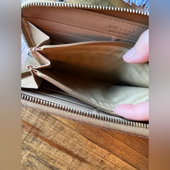 Jimmy Choo star studded collection zip around wallet. - Picture 10 of 11